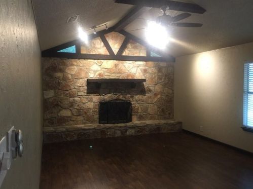 608 Del Prado Ln, Georgetown TX  78628-1730 exterior