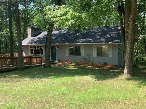 919 3rd St, Spooner, WI 54801-1634