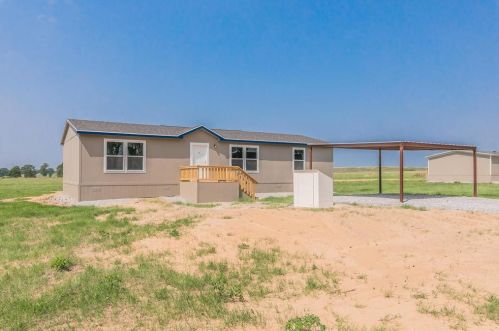 2360 Smyrna Rd, Sunset, TX 76270-6324