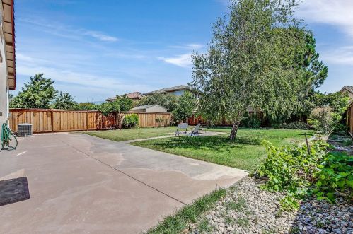 16278 Prairie Fire Ct, Lathrop CA  95330-8963 exterior