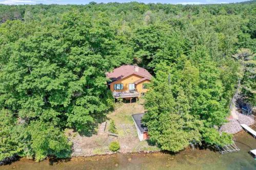 16308 Anderson Ln, Mountain, WI 54149-9776
