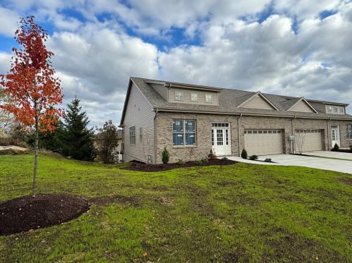 1126 Bayberry Dr, Canonsburg, PA 15317-4955