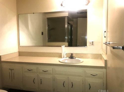 13701 Annandale Dr, Seal Beach CA  90740-5567 exterior