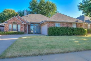 982 Hilltop Mansion, Yukon, OK 73099-2108