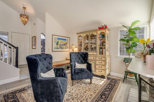 1887 Commons Ct, Windsor CA  95492-9593 exterior