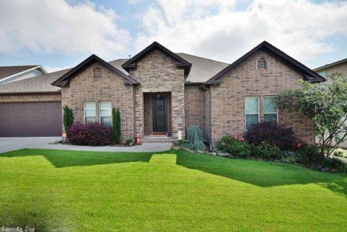 310 Chalice Dr, Conway AR  72034-7825 exterior