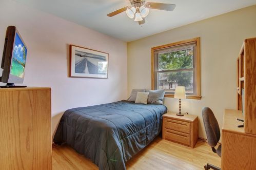 151 Poplar St, South Saint Paul MN  55075-3519 exterior