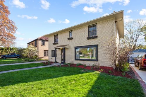 529 77 St, Milwaukee WI 53219-3742 exterior