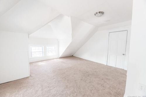 53 Grant St, Milford CT 06460-5310 exterior