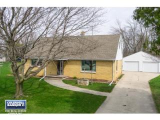 1355 Linda Ave, Menasha, WI 54952-1620
