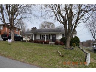 108 Marietta St, Kingsport, TN 37660-1927