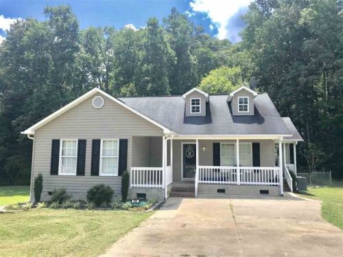 202 Old Timber Rd, Woodruff SC  29388-8770 exterior
