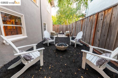 1744 Mcgee Ave, Berkeley CA  94703-1266 exterior