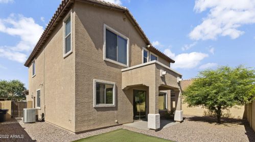 4031 Torrey Pne Ln, Chandler AZ  85249-3871 exterior