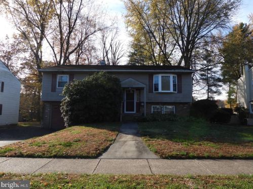 1260 Cushmore Rd, Southampton, PA 18966-4141
