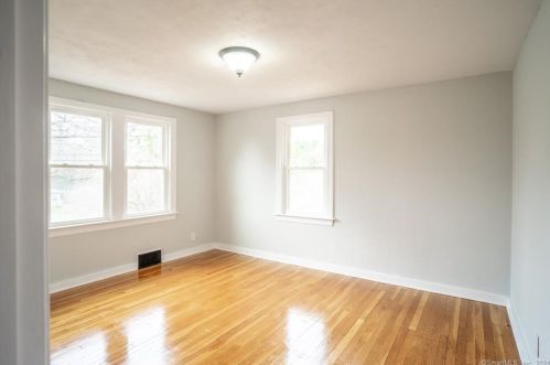 233 Birch St, Bristol CT  06010-7835 exterior