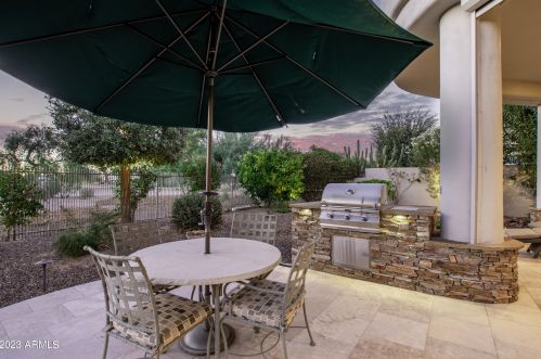 9918 79 Pl, Scottsdale AZ  85258-6502 exterior