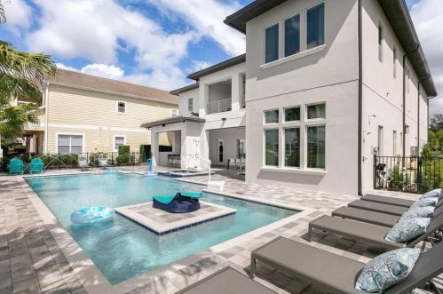 7597 Excitement Dr, Kissimmee FL 34747-6757 exterior