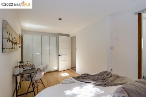 3963 Altamont Ave, Oakland CA 94605-2602 exterior