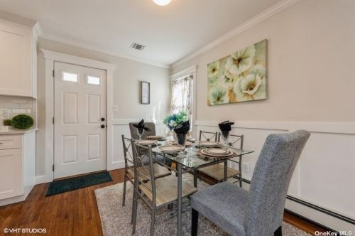 1805 Grant Ave, Seaford NY  11783-2318 exterior