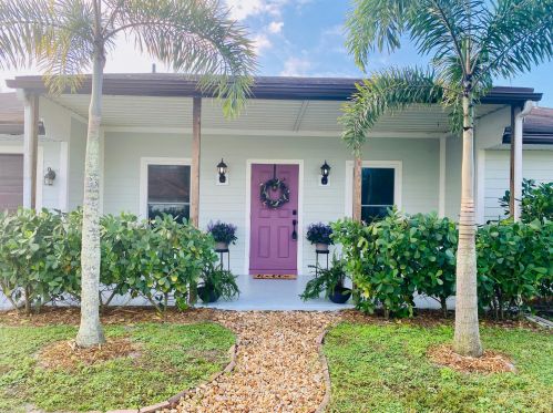 491 Mayland Ct, Fort Pierce, FL 34983-1764