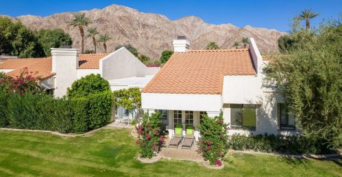 49970 Avenida Vista Bonita, La Quinta CA  92253-2613 exterior