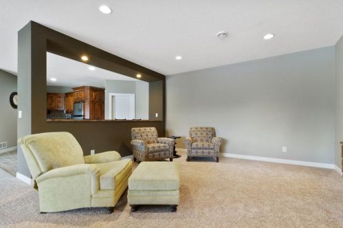 11856 Jamestown St, Minneapolis MN 55449-7526 exterior