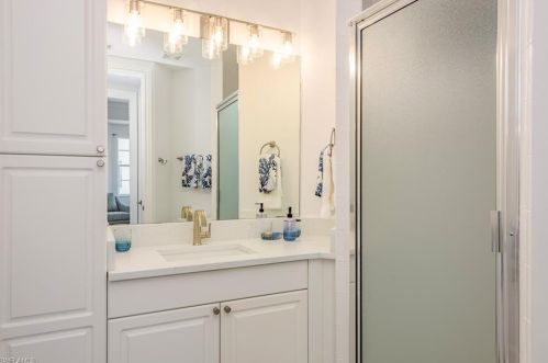 805 Bentwater Cir, Naples FL  34108-6721 exterior