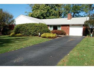 3009 Harcourt Dr, Greensburg, PA 15601-3710