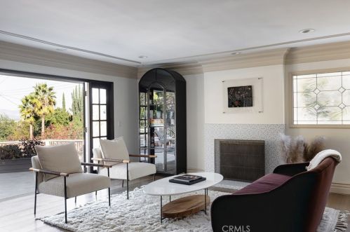 4501 Grimes Pl, Van Nuys CA  91316-4366 exterior