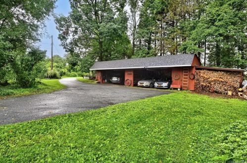 169 Lime Ridge Rd, Poughquag NY  12570-5449 exterior