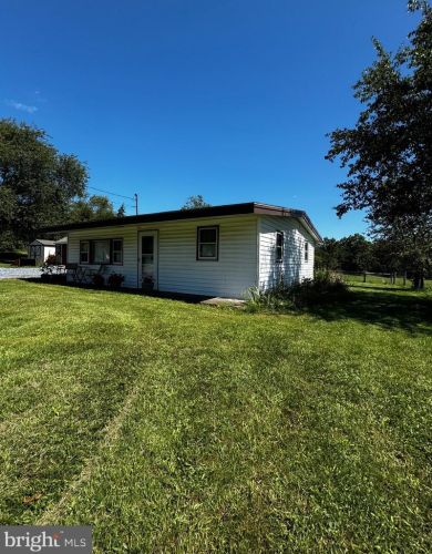 2045 Old Harrisburg Rd, Gettysburg, PA 17325-8167