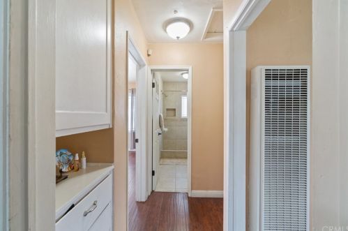 1719 Hardwick St, Long Beach CA  90807-1131 exterior