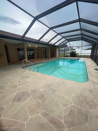 1115 30th Ter, Cape Coral, FL 33904-3937