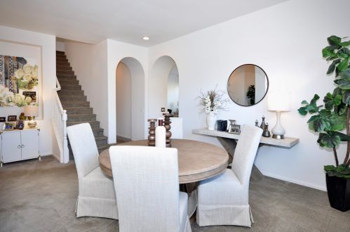 33770 Summit View Pl, Temecula CA  92592-5636 exterior