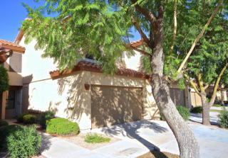 1142 Edgewater Dr, Gilbert, AZ 85233-7157