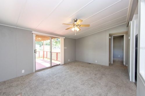 9232 Teak St, New Port Richey, FL 34654-1033