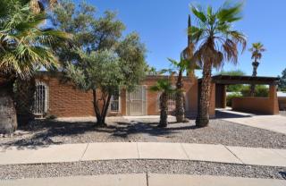 8817 2nd Pl, Tucson, AZ 85710-2602