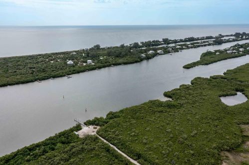 8413 Placida Rd, Placida FL  33946-2460 exterior