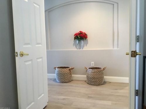 2205 Arielle Dr, Naples FL  34109-0339 exterior