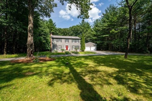 50 New Templeton Rd, Hubbardston, MA 01452-1636