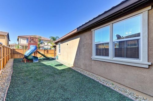 1840 Gold St, Liberty Farms CA  95620-4874 exterior