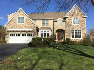 605 Argyle Cir, Penn Wynne, PA 19096-2429