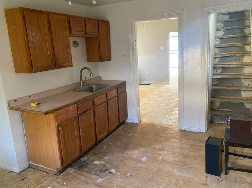 1208 Packer St, Mckeesport PA  15132-5042 exterior