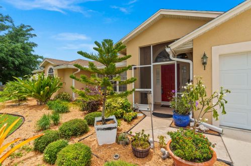 480 Ewing Ave, Fort Pierce, FL 34983-2813