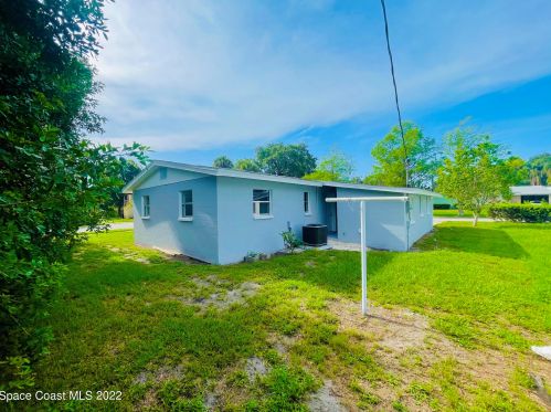 1300 Rosa L Jones Dr, Cocoa, FL 32922-6152