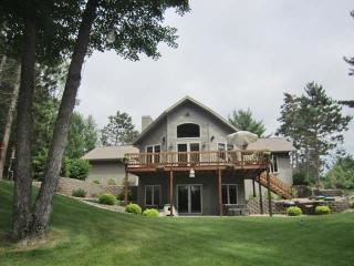 6049 Shore Dr, Woodboro, WI 54501-7607