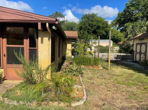 5 Clark Ln, Palm Coast FL  32137-8140 exterior