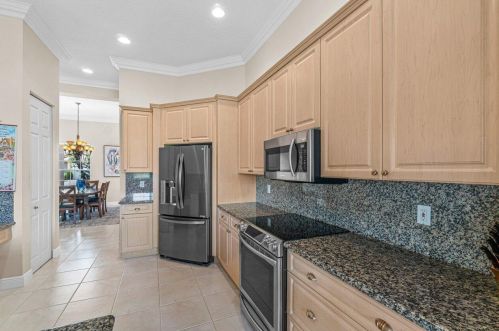6640 Catania Dr, Boynton Beach FL  33472-7354 exterior