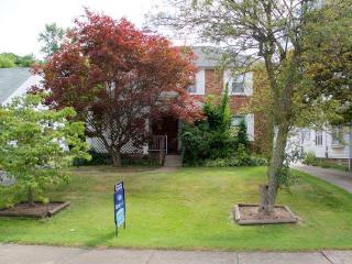 93 Glenwood Blvd, Mansfield, OH 44906-3209